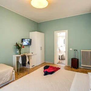 Guest house Casa Per Ferie Ravasco San Pietro, Rome