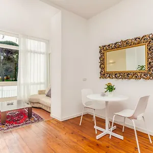 Guest house Maison Giulivia Art Proprietaire, Rome